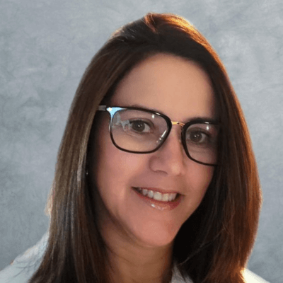 Dra. Fabiana Theotonio